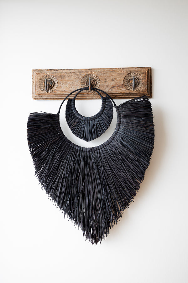 Libby seagrass wall hanging - Black